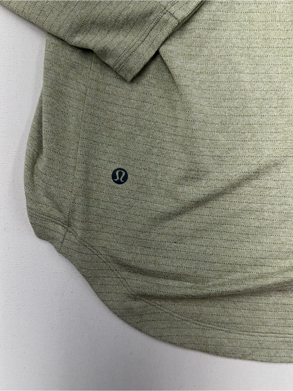 Lululemon License To Train Long Sleeve Shirt Mens XL Green Curve Hem Athletic - Picture 3 of 8